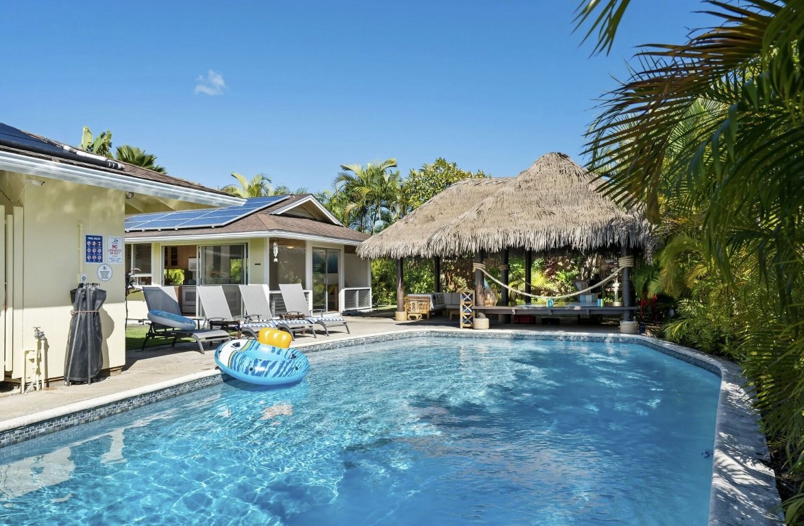 One-Time / Deep Pool Cleaning in Lakewood, CA